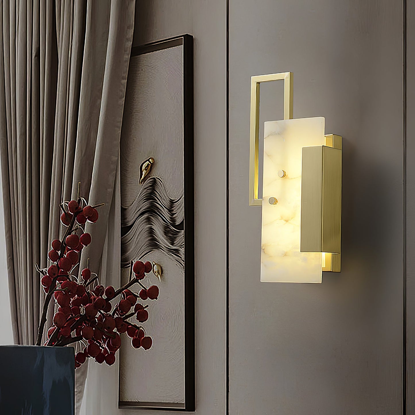 Alabaster Wall Sconce with Modern Craftsmanship