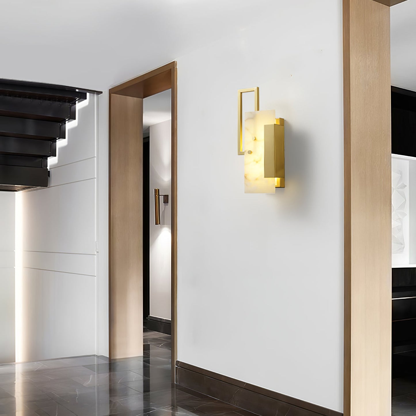 Alabaster Wall Sconce with Modern Craftsmanship