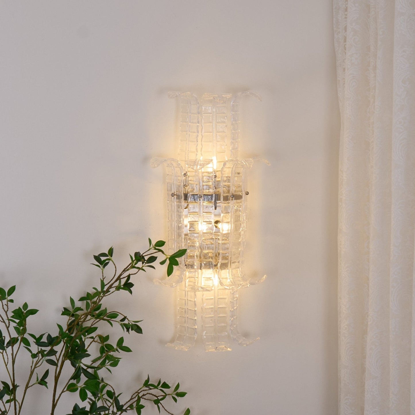 Ava Brass Wall Lamp with Alabaster Shade
