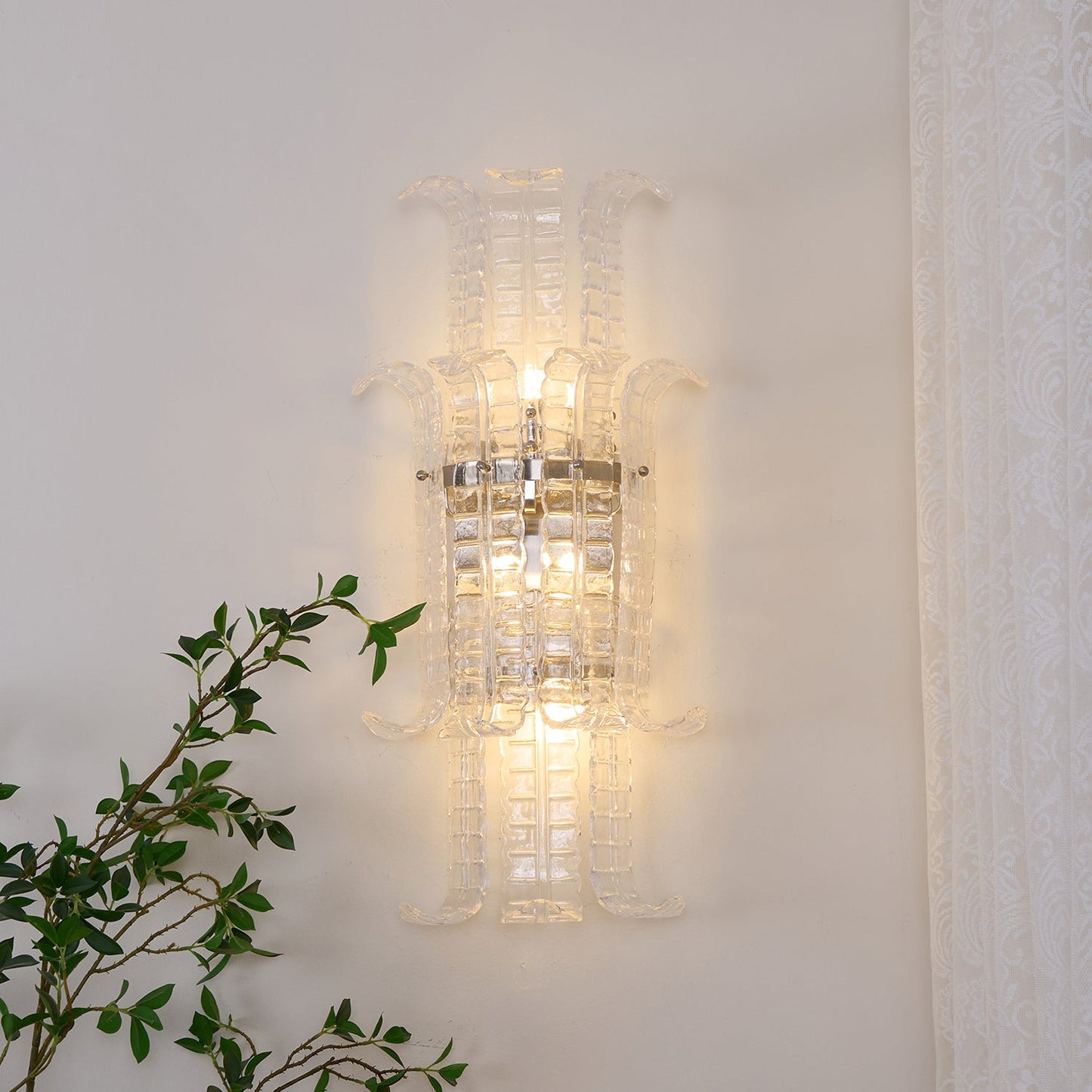 Ava Brass Wall Lamp with Alabaster Shade