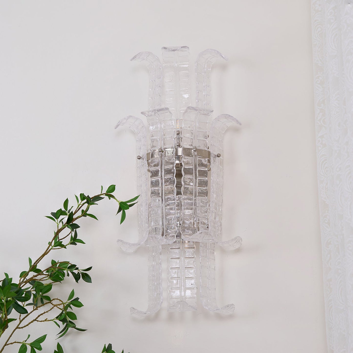 Ava Brass Wall Lamp with Alabaster Shade