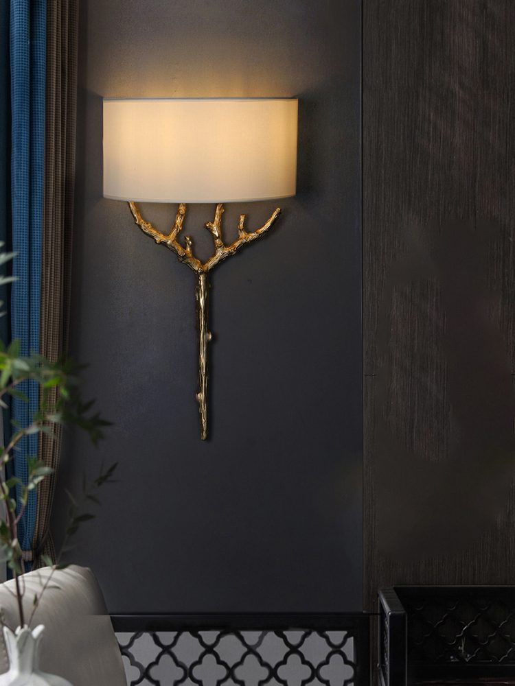Brass Branch Wall Lamp - Elegant Tree Design