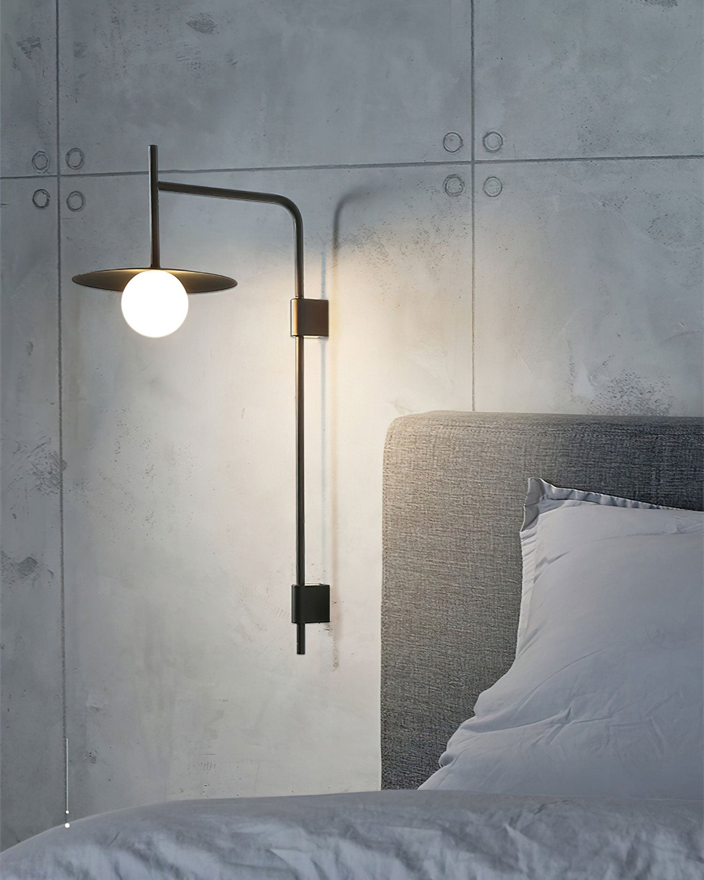 Gand Modern Chandelier with Metal and Acrylic Design
