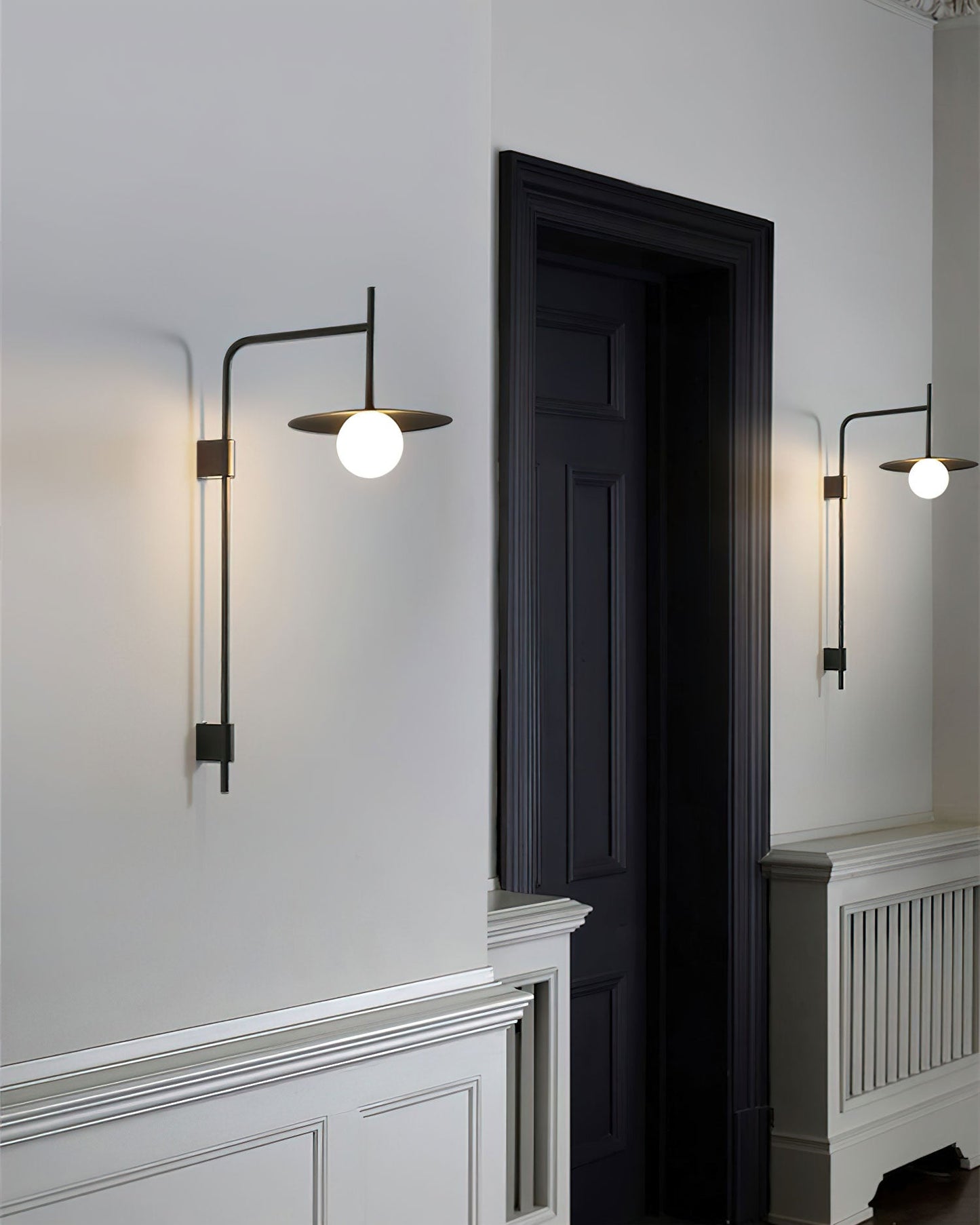 Gand Modern Chandelier with Metal and Acrylic Design