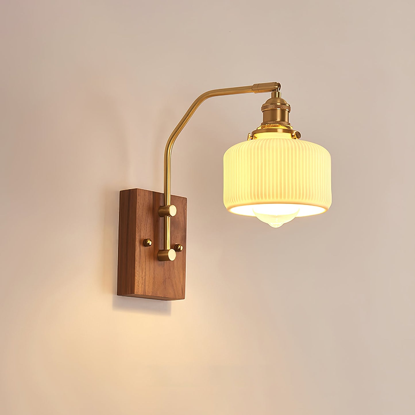 Heritage Walnut Wall Lamp, Walnut & Brass
