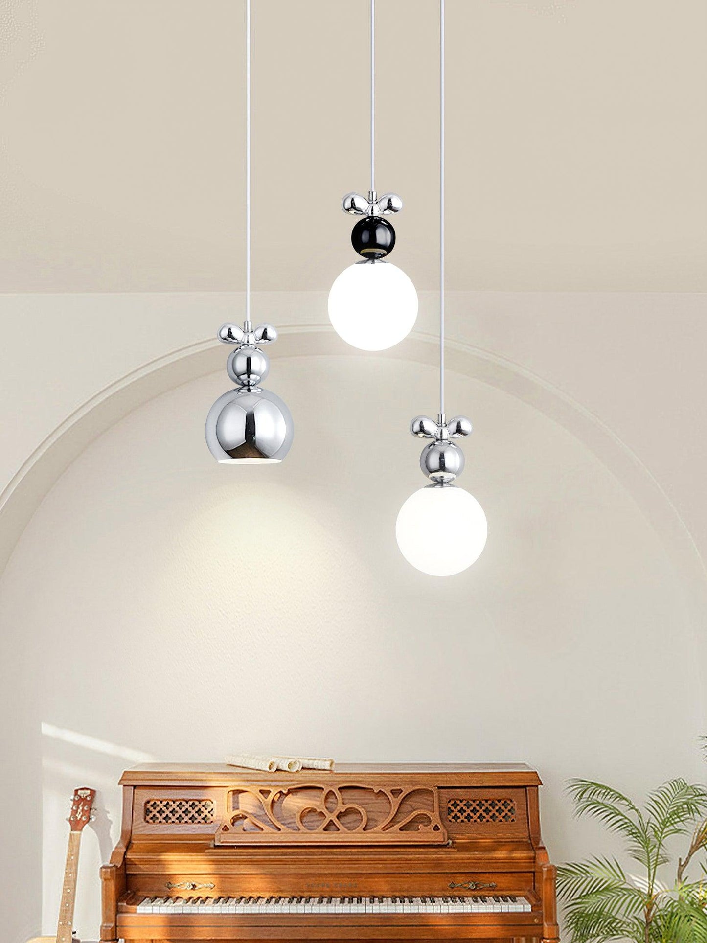 Laila Mini Pendant Light, Modern Design