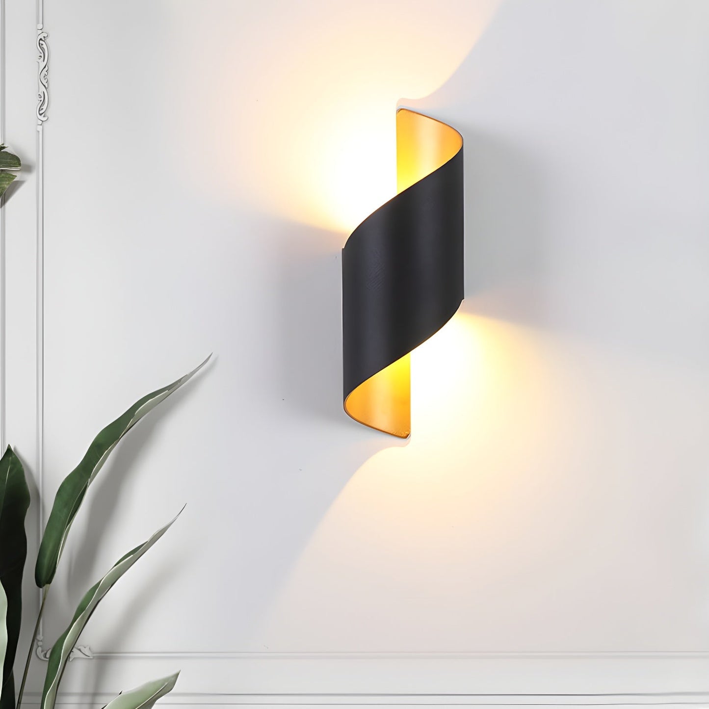 Lila Wall Lamp with Black and Gold Swirl Design