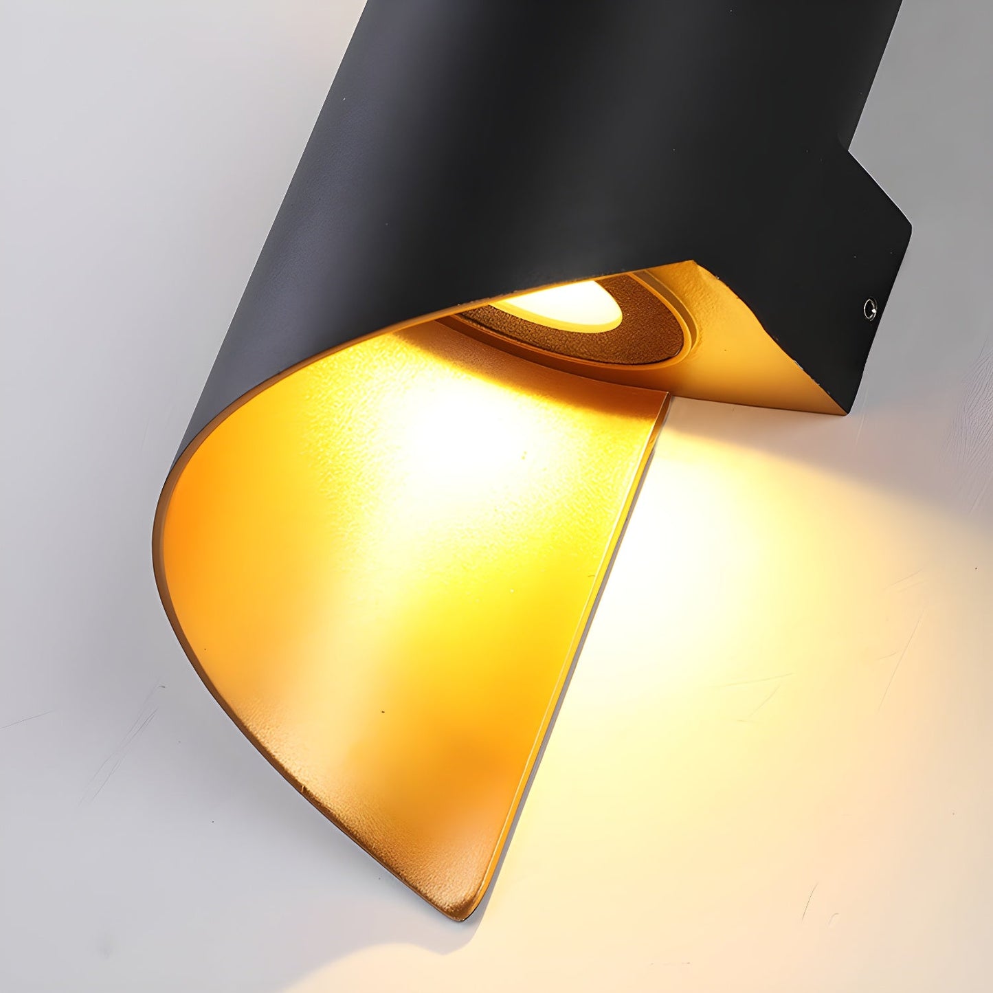 Lila Wall Lamp with Black and Gold Swirl Design