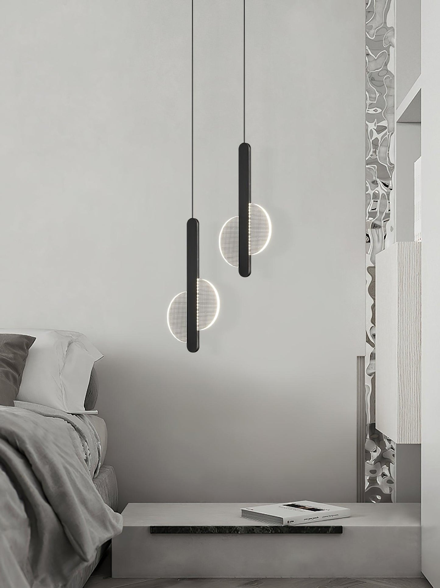 Modern Loomis Pendant Lamp with Brass & Black Finishes