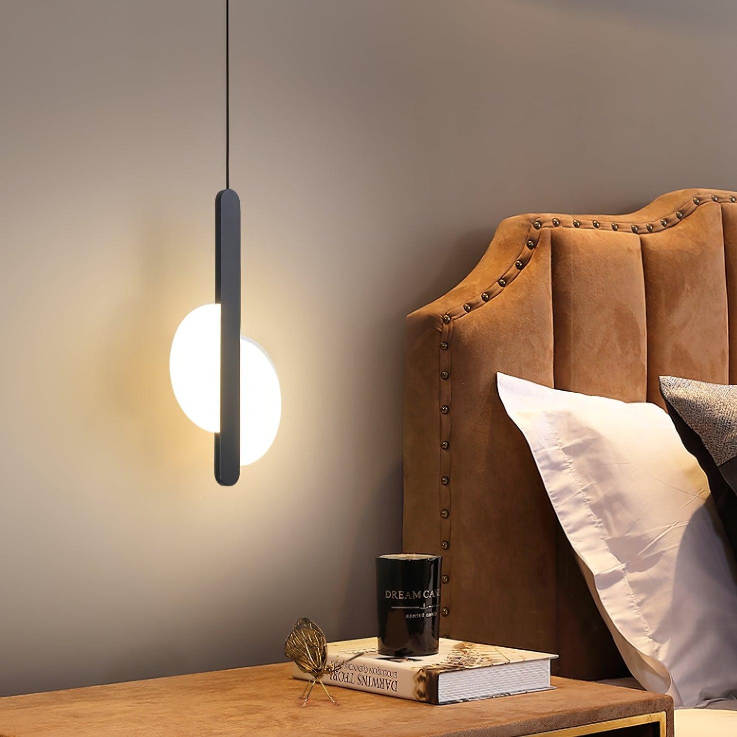 Modern Loomis Pendant Lamp with Brass & Black Finishes
