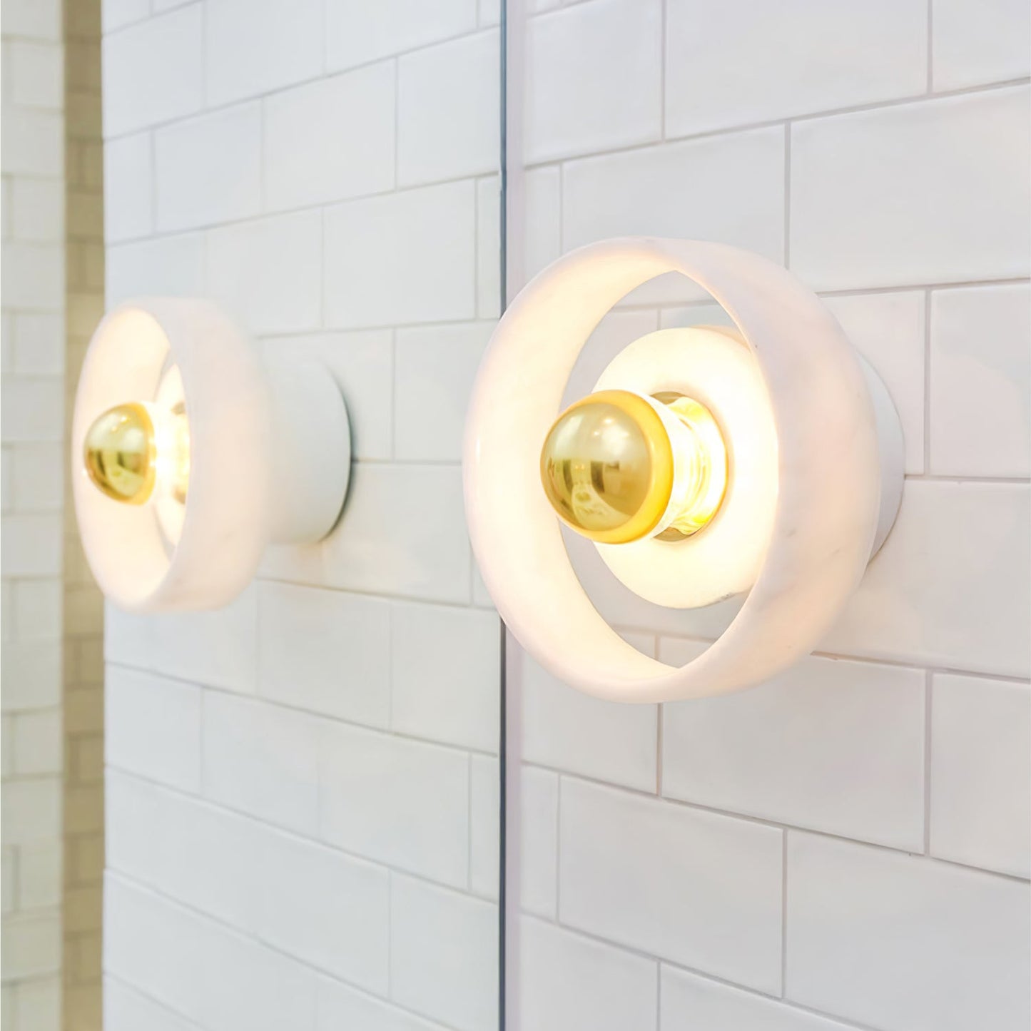 Marble Aura Wall Lamp - Sophisticated Indoor Lighting