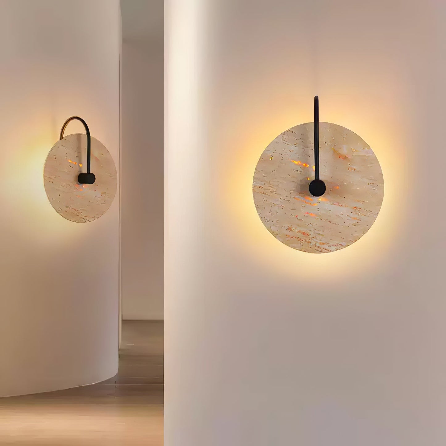 Resin Ribbed Wall Lamp for Modern Spaces