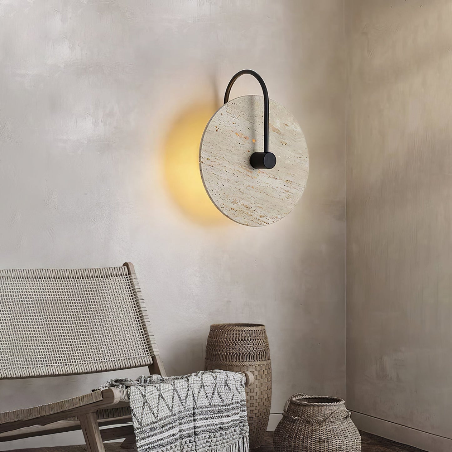 Resin Ribbed Wall Lamp for Modern Spaces