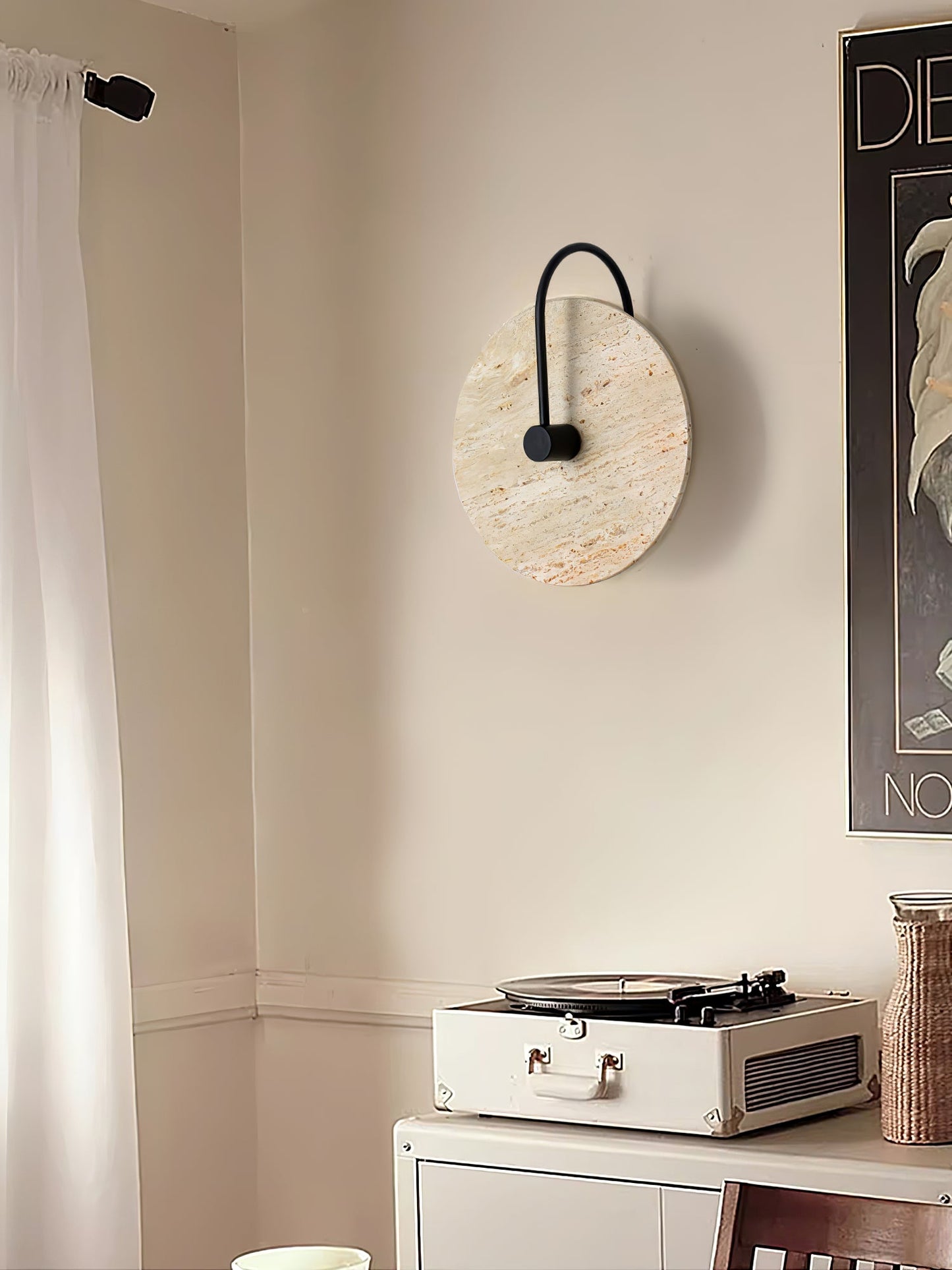 Resin Ribbed Wall Lamp for Modern Spaces