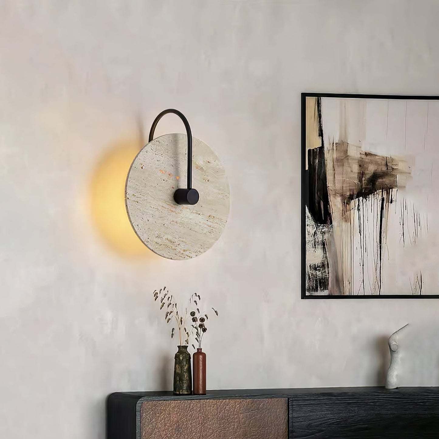 Resin Ribbed Wall Lamp for Modern Spaces