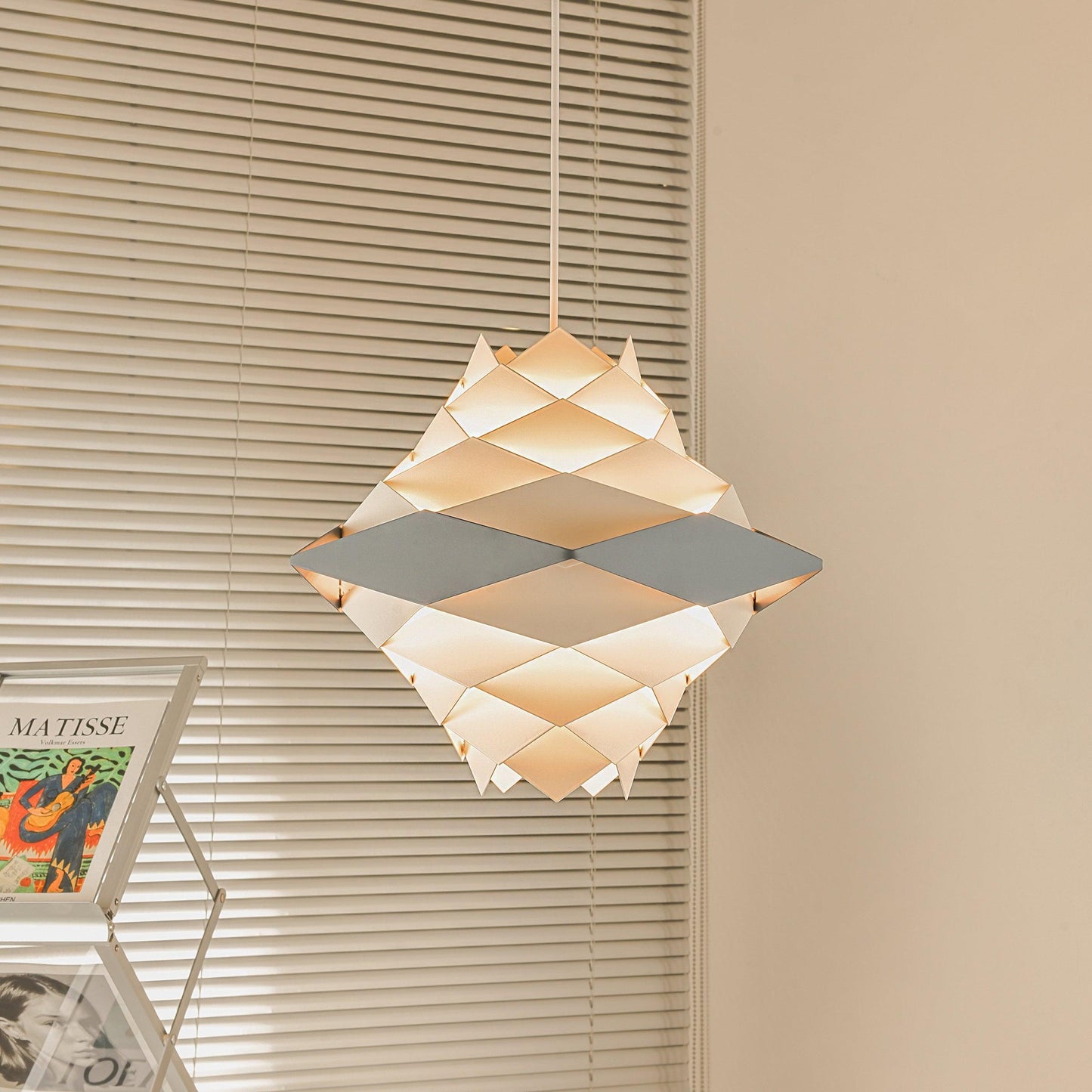 Scandinavian Style Pendant Light
