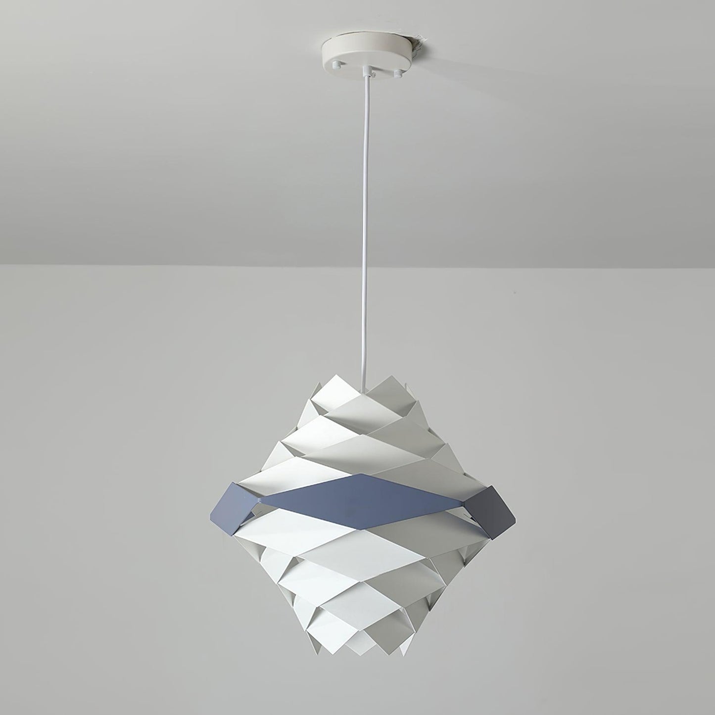 Scandinavian Style Pendant Light