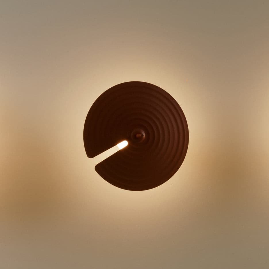 Symphony Wall Lamp - Versatile Lighting