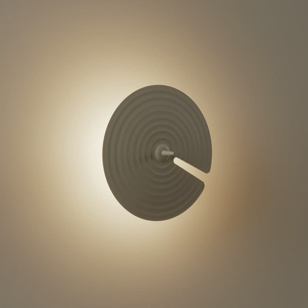 Symphony Wall Lamp - Versatile Lighting