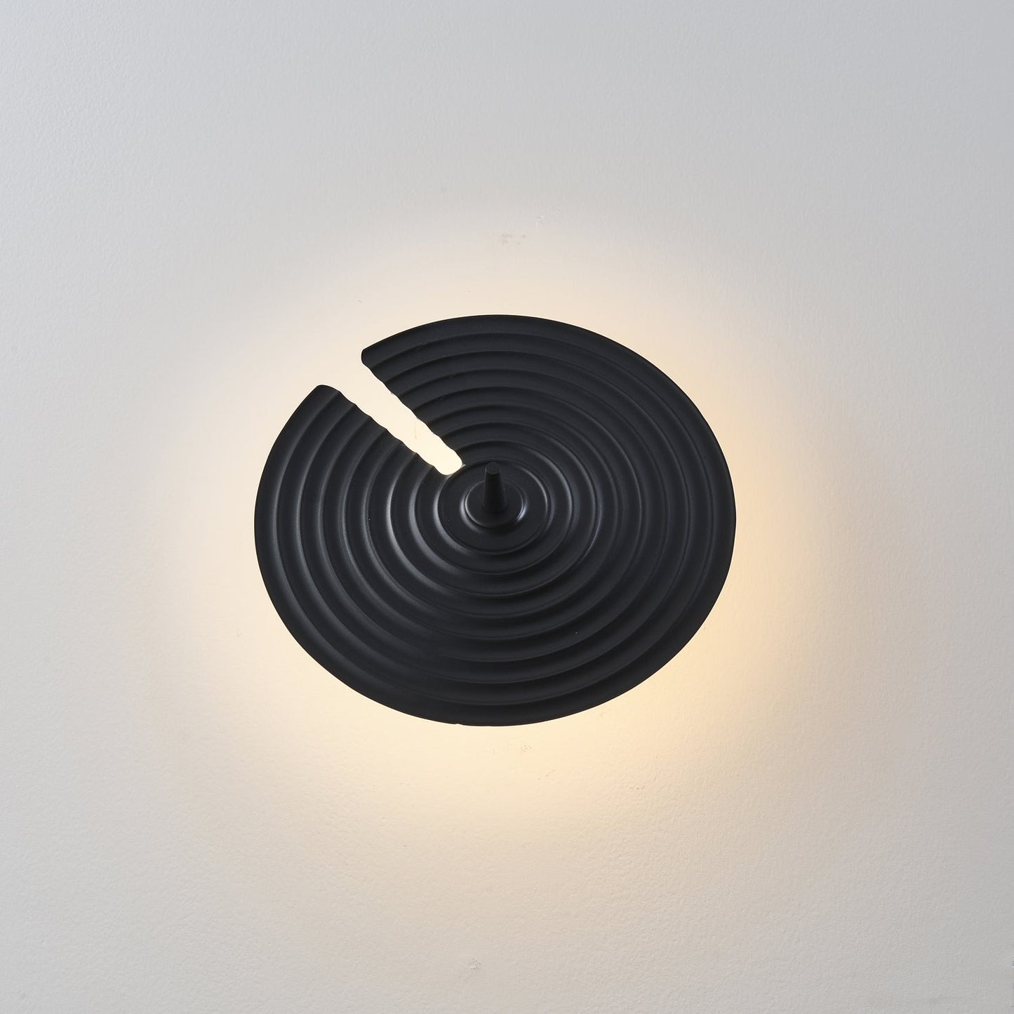 Symphony Wall Lamp - Versatile Lighting