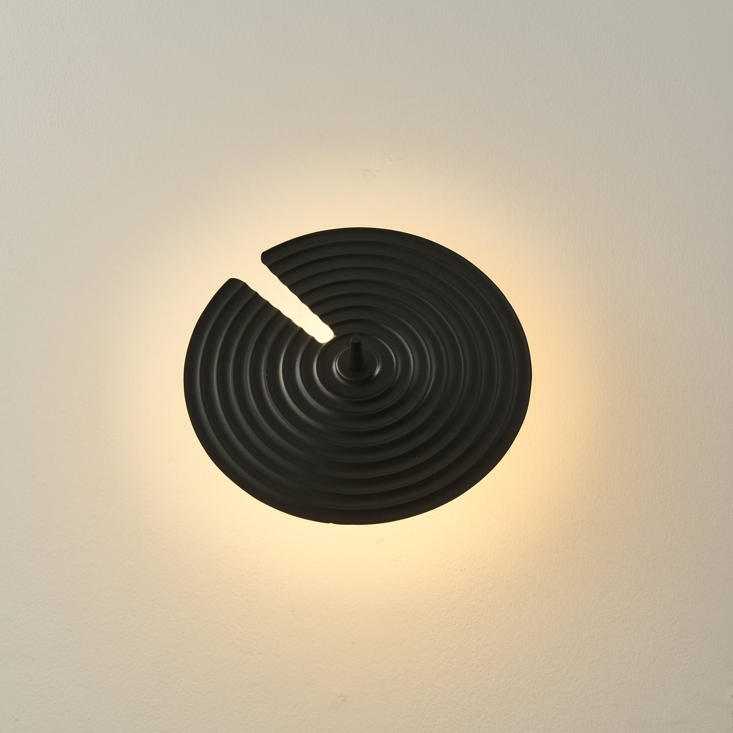 Symphony Wall Lamp - Versatile Lighting