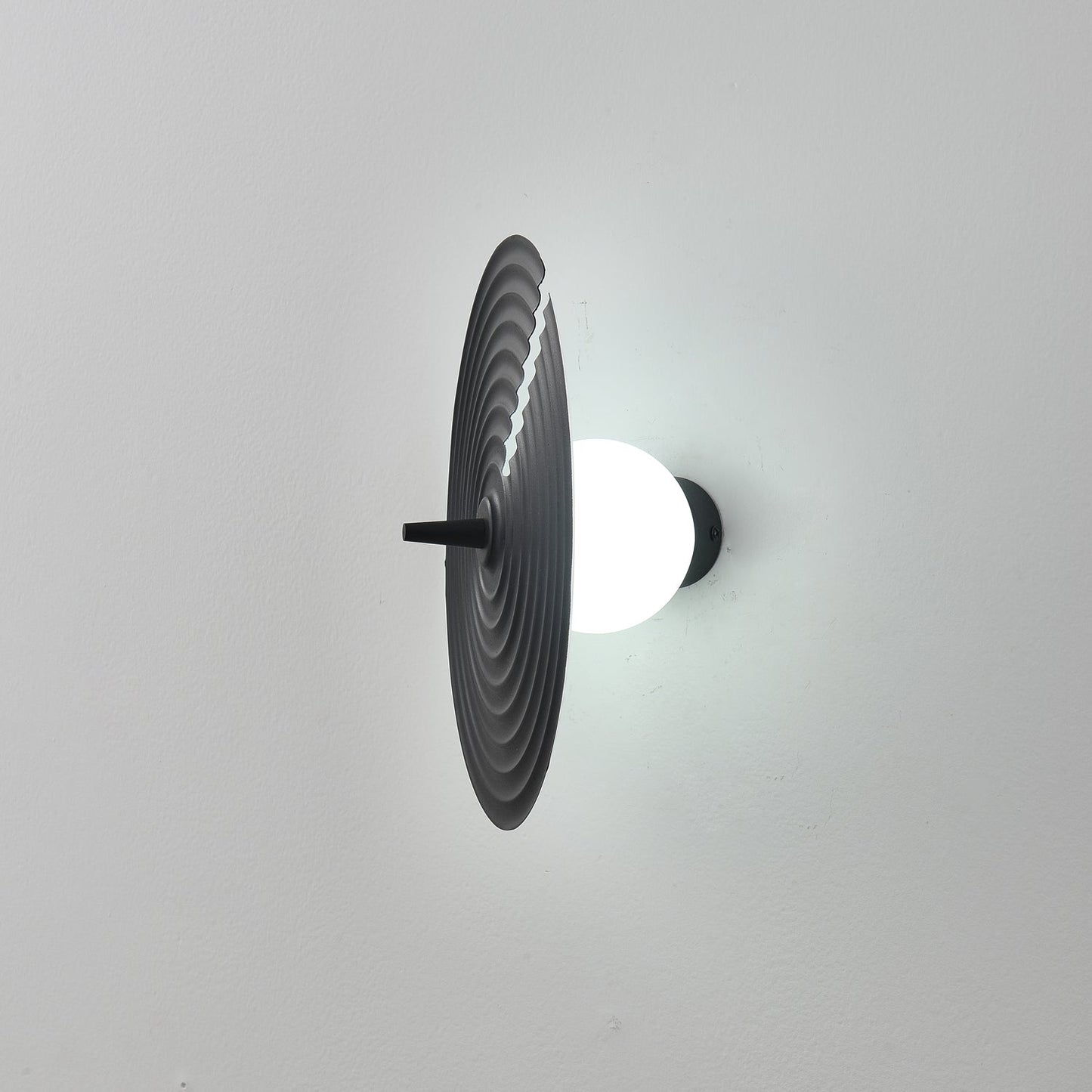Symphony Wall Lamp - Versatile Lighting