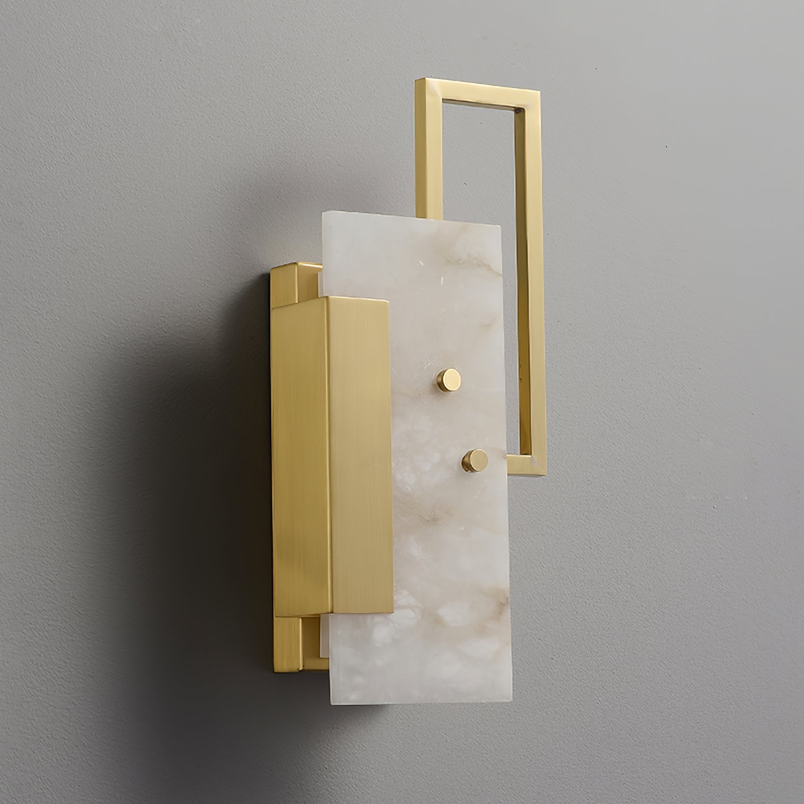 Alabaster Wall Sconce with Modern Craftsmanship