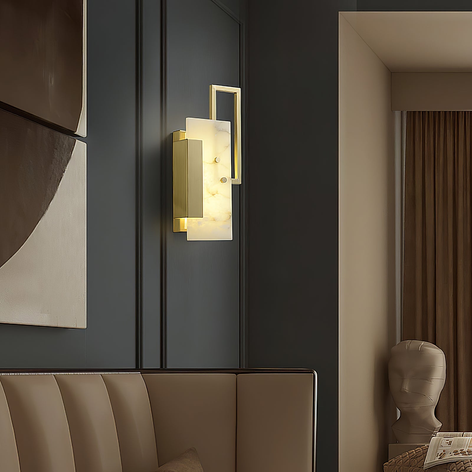 Alabaster Wall Sconce with Modern Craftsmanship