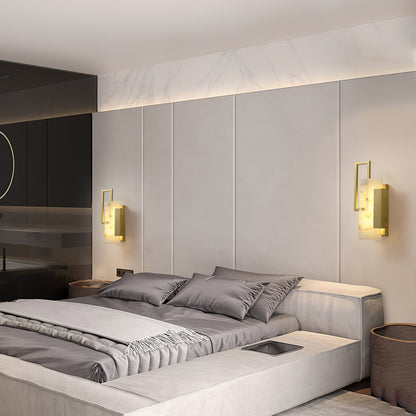 Alabaster Wall Sconce with Modern Craftsmanship