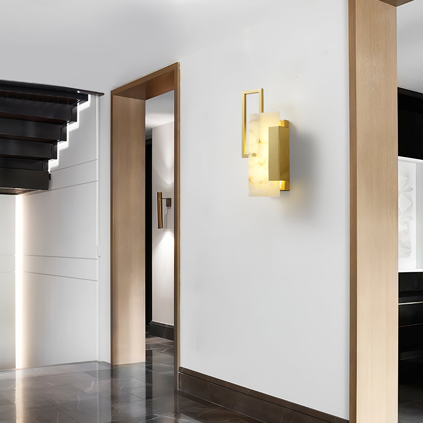 Alabaster Wall Sconce with Modern Craftsmanship