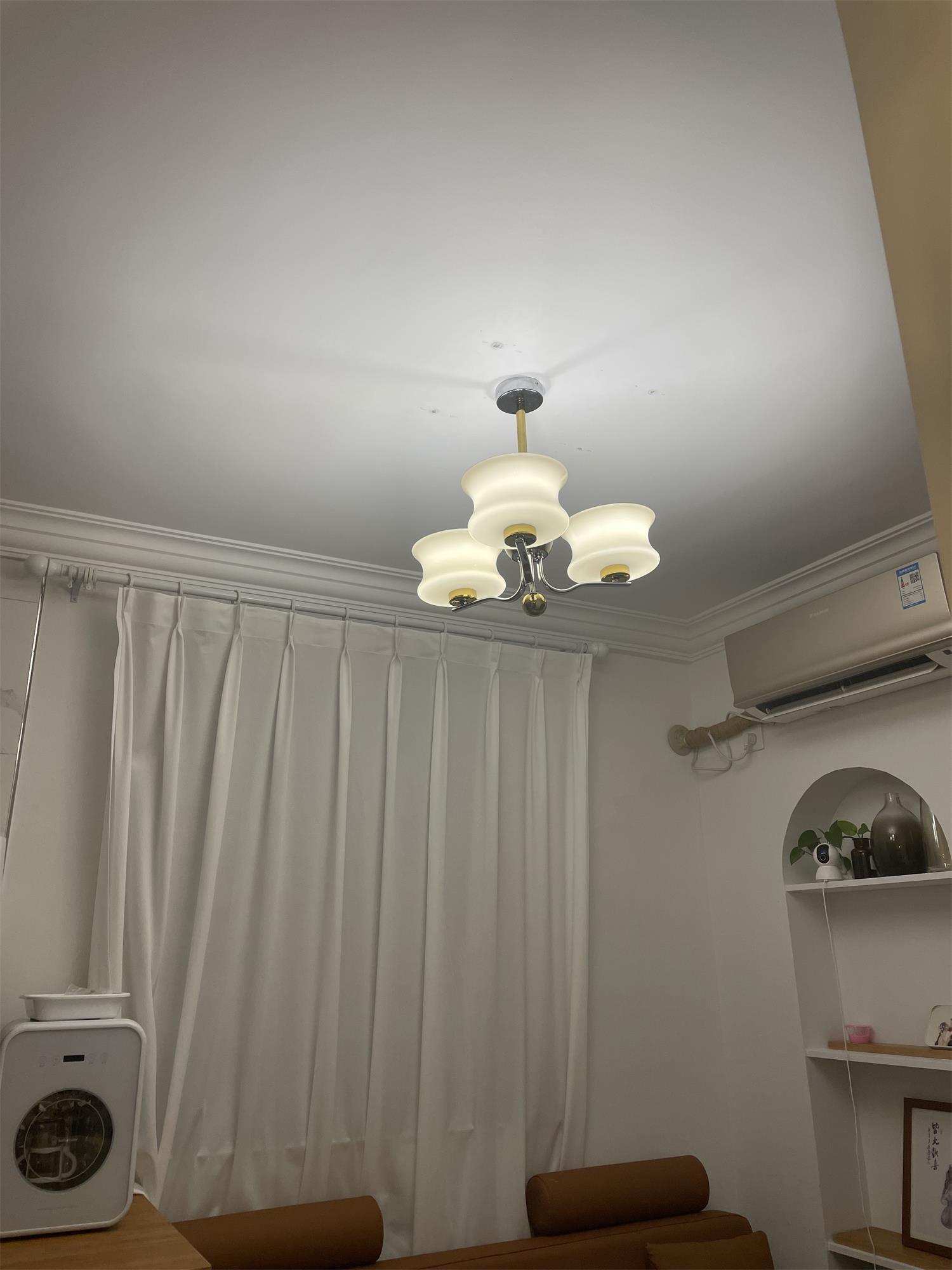 Anath Traditional Chandelier