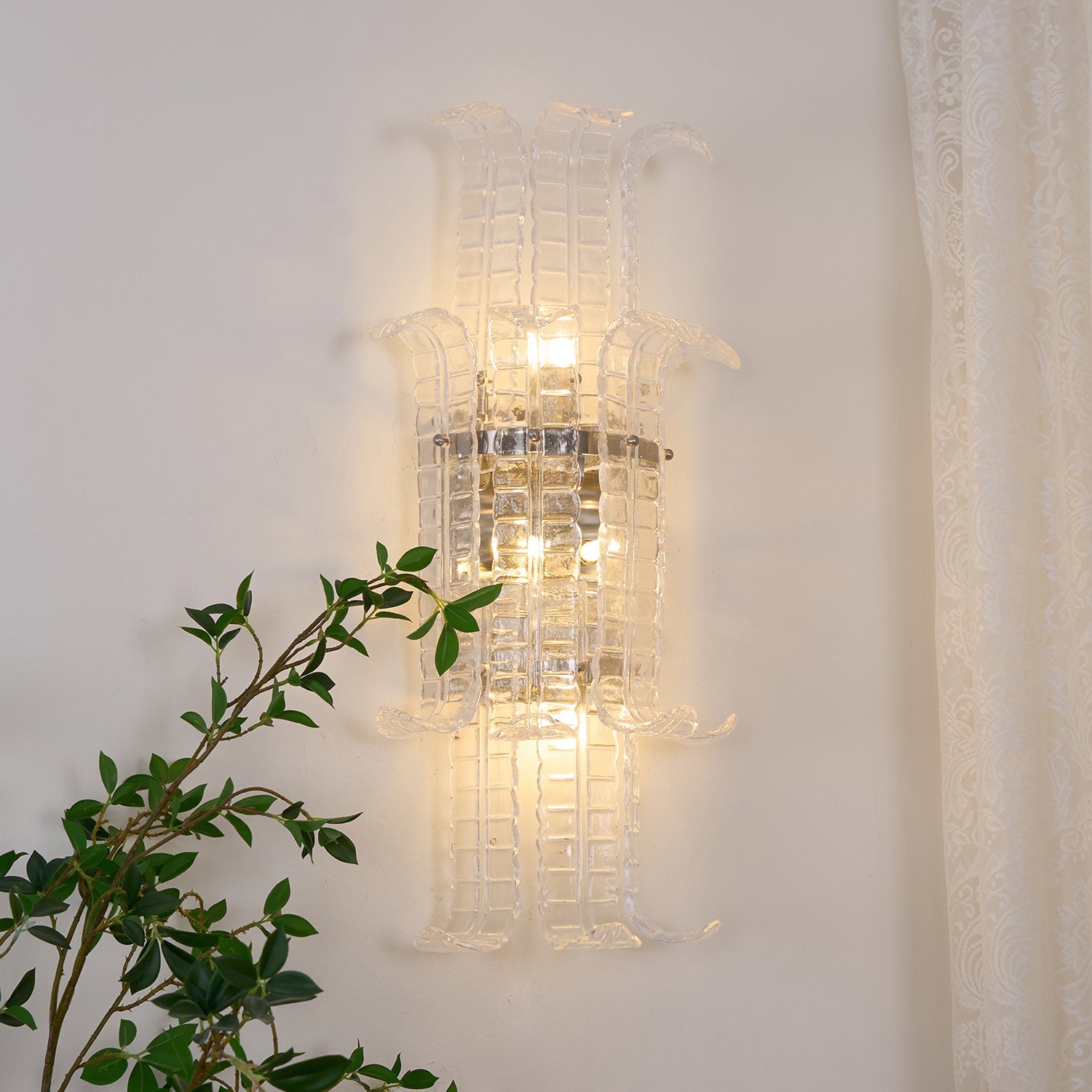 Ava Brass Wall Lamp with Alabaster Shade