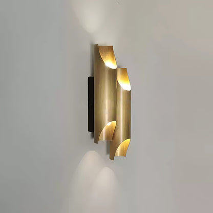 Brass Branch Wall Lamp - Elegant Tree Design