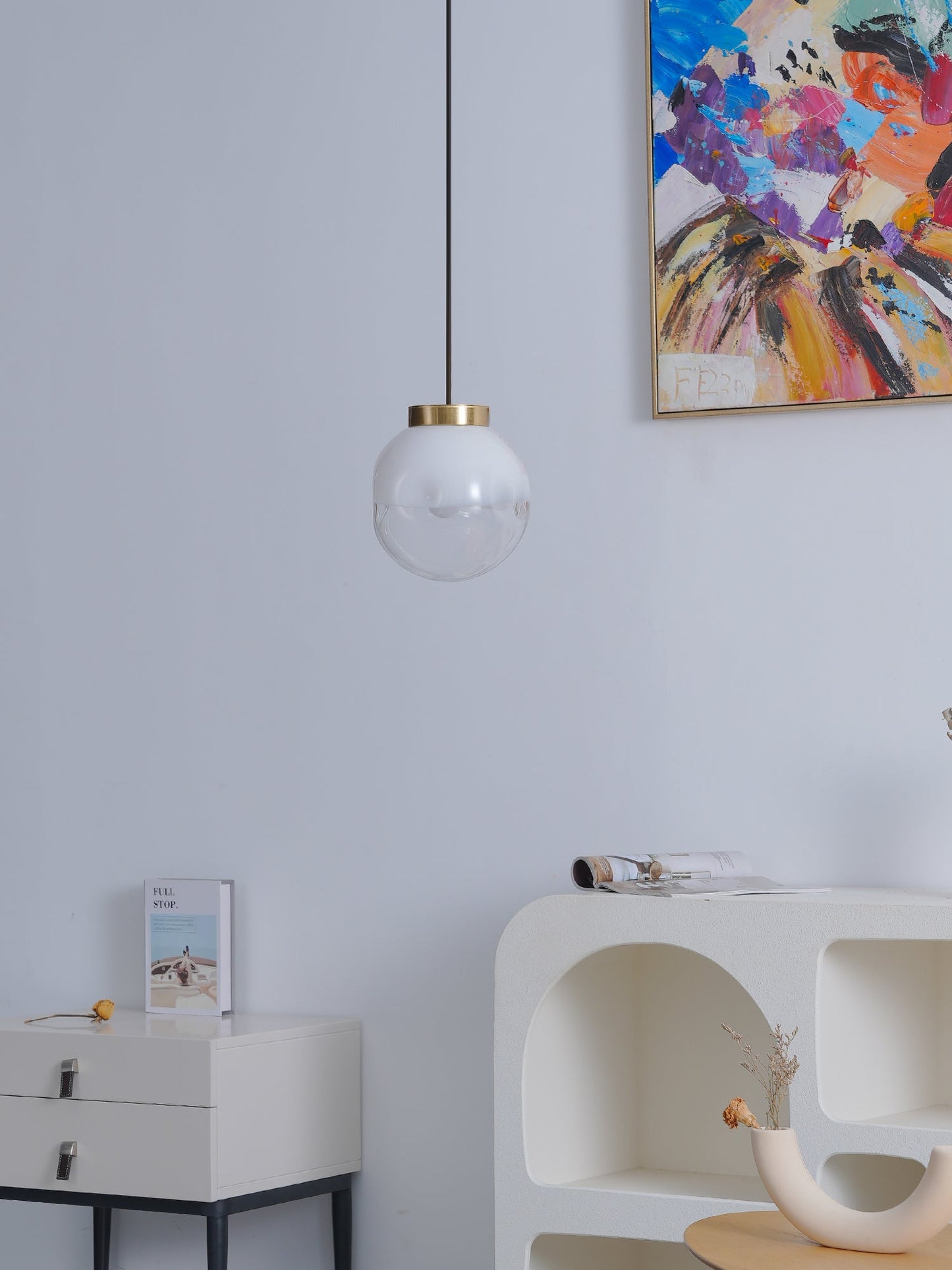 Ecar Gold Pendant Lamp with White Sphere