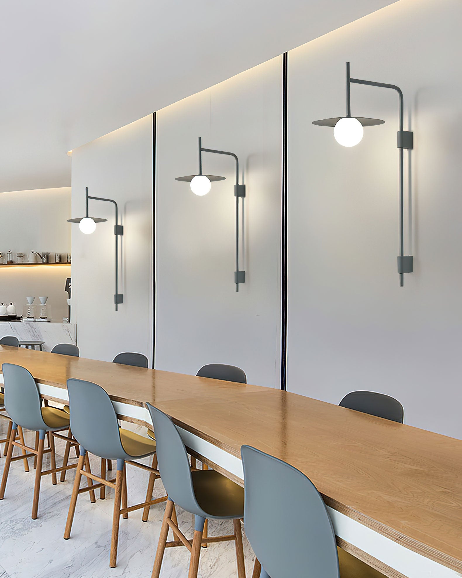 Gand Modern Chandelier with Metal and Acrylic Design