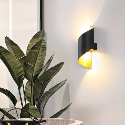 Lila Wall Lamp with Black and Gold Swirl Design