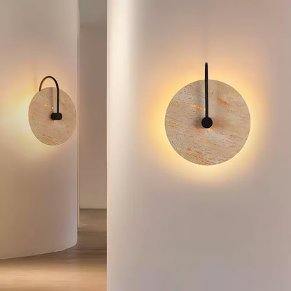 Resin Ribbed Wall Lamp for Modern Spaces